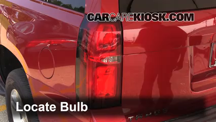 2015 Chevrolet Tahoe LT 5.3L V8 FlexFuel Éclairage Feu clignotant arrière (remplacer l'ampoule)